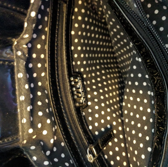 LULU by Lulu Guinness Lips purse tote red black - Picture 8 of 8